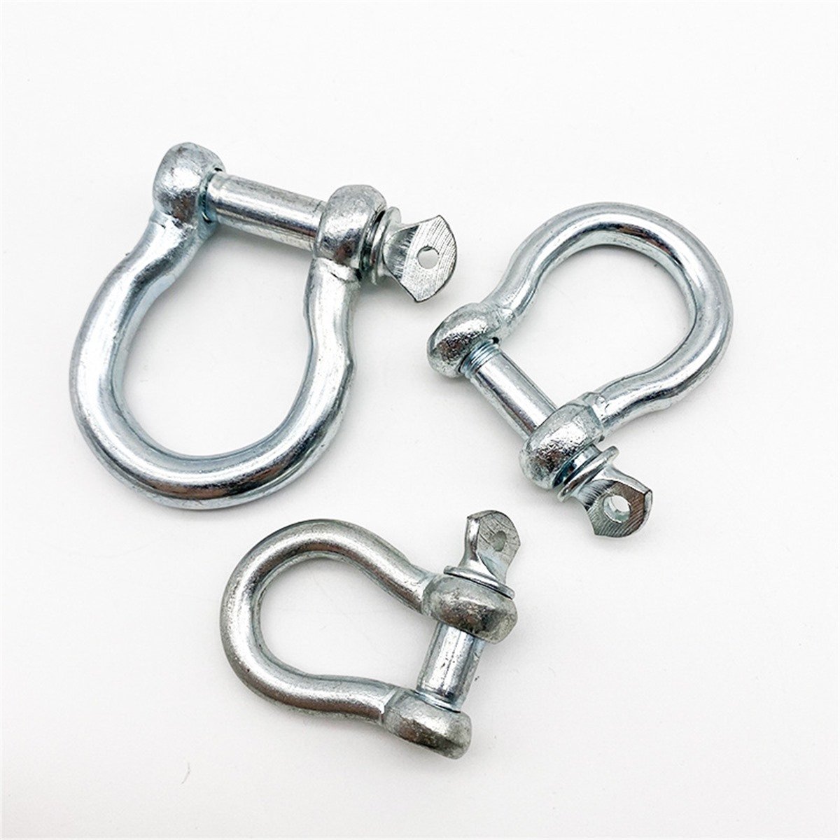 Electro-Galvanized Carbon Steel European Bow Shackle for Marine Rigging - product view 3