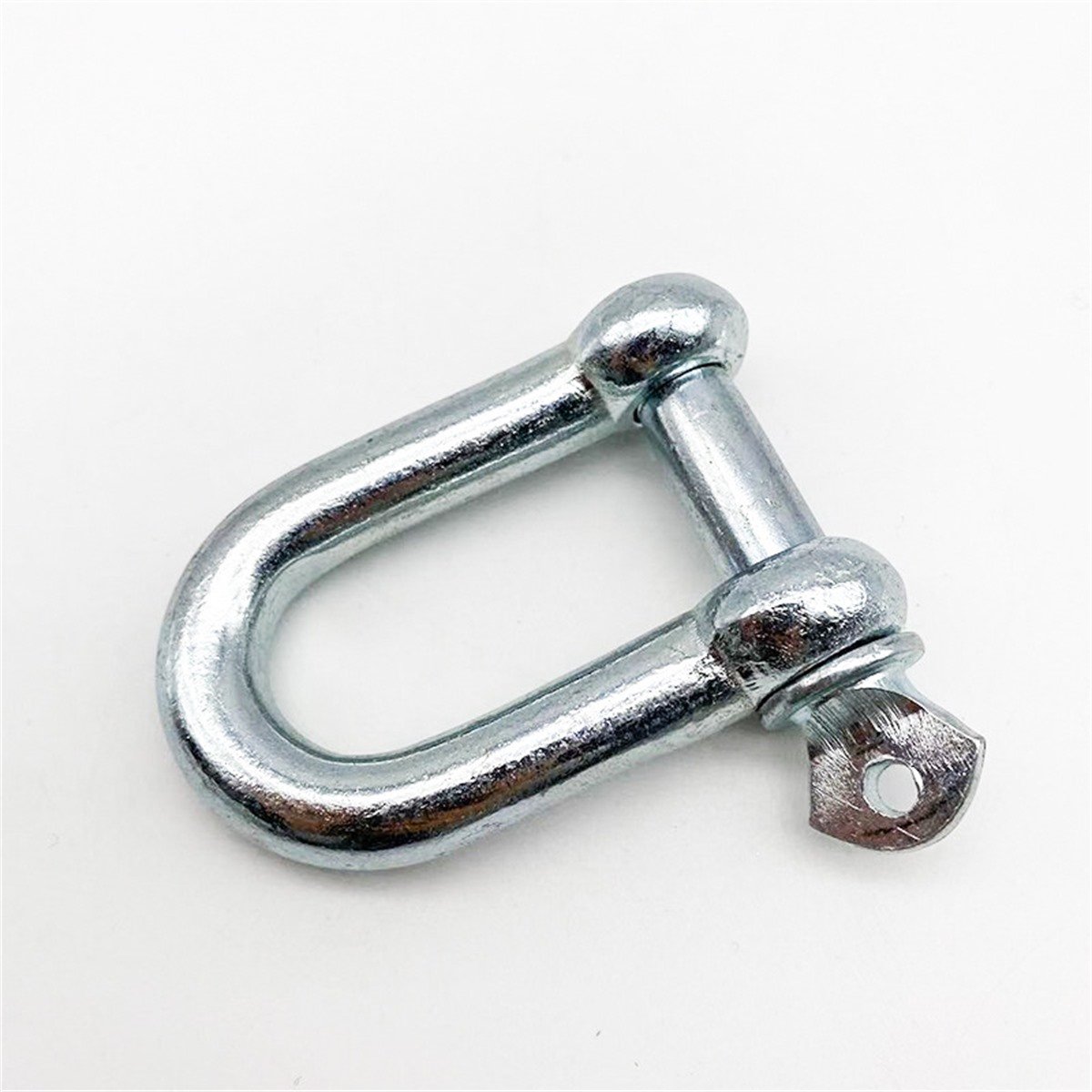 Electro-Galvanized Carbon Steel European D Shackle with Key Pin - detail view 2