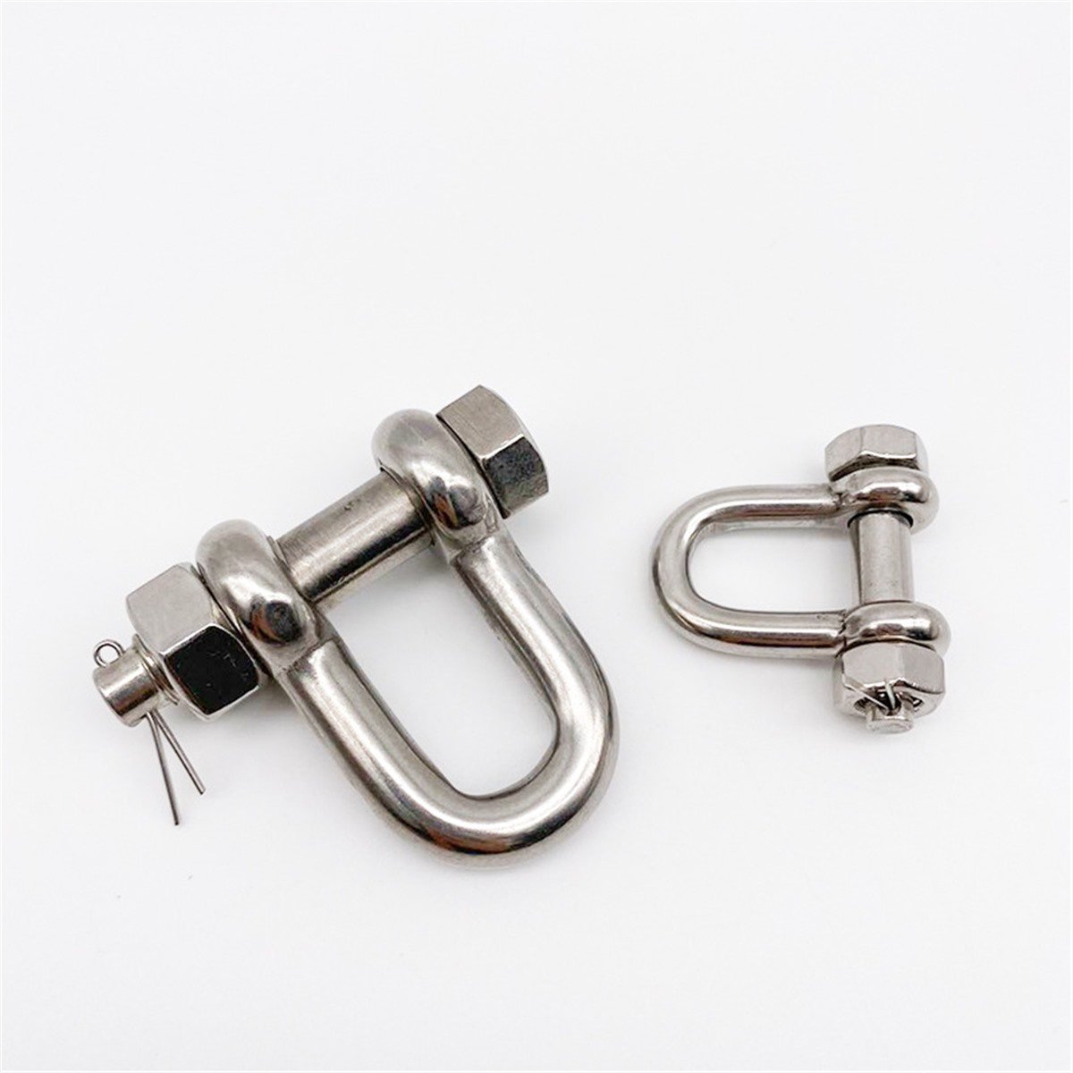 304 Stainless Steel U.S. Type Safety D Shackle with Nut and Cotter Pin - product view 2